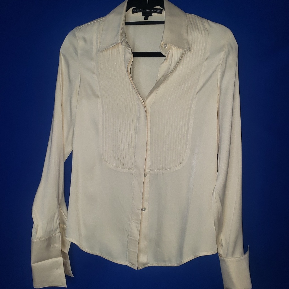 Linda Allard Ellen Tracy Size 2 Creamy Button-up Blouse